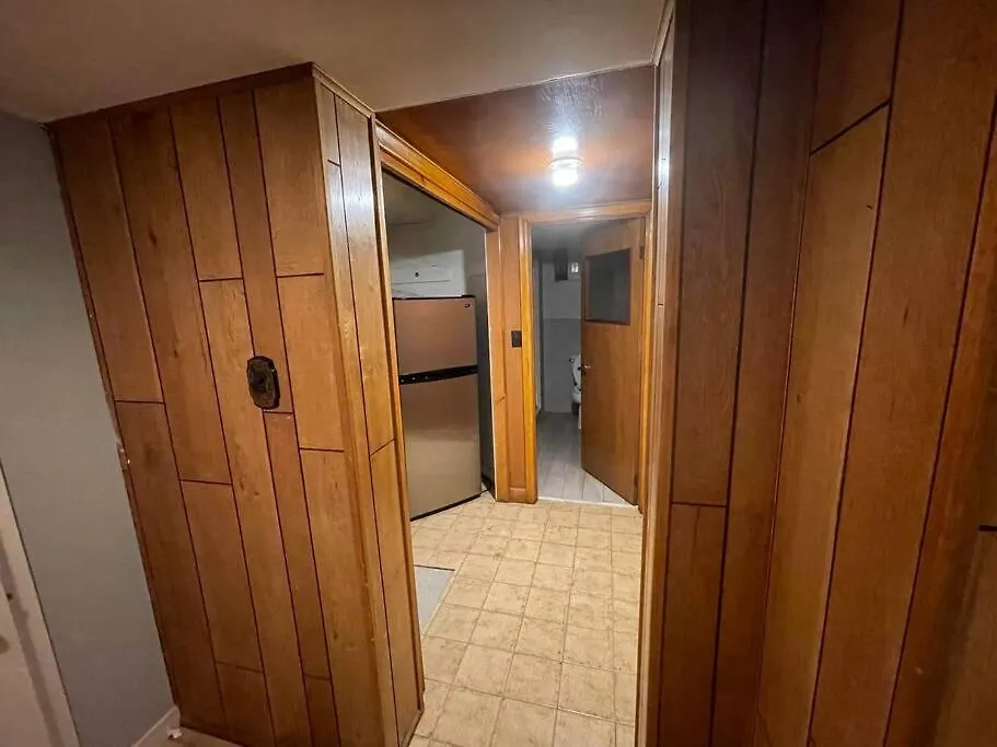 Lovely 2 Bedroom Basement Apartment In Toronto